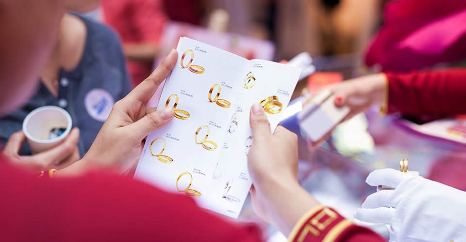 Case Study Cửu Long Jewelry Trải Nghiệm Khách Hàng Moonpress